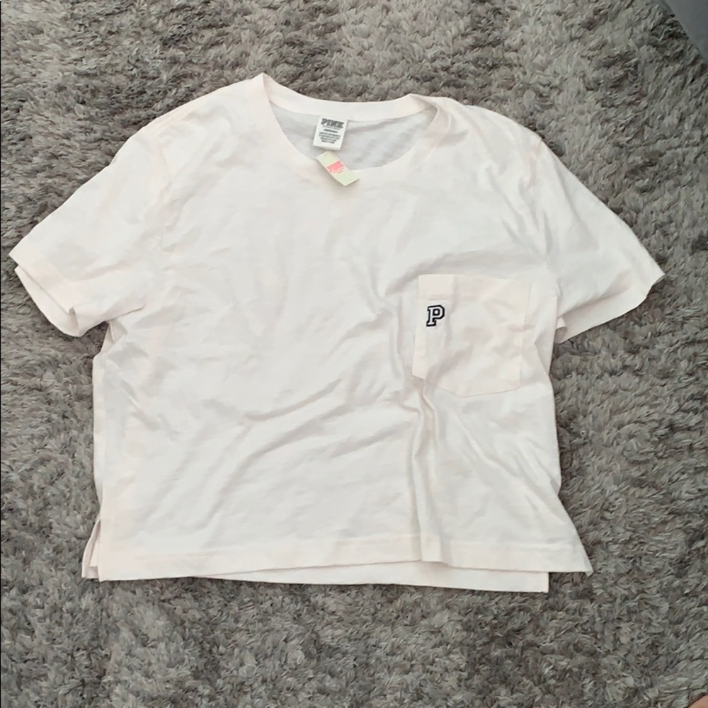 Vs pink cropped shirt in cream color